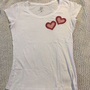 White short sleeve t shirt